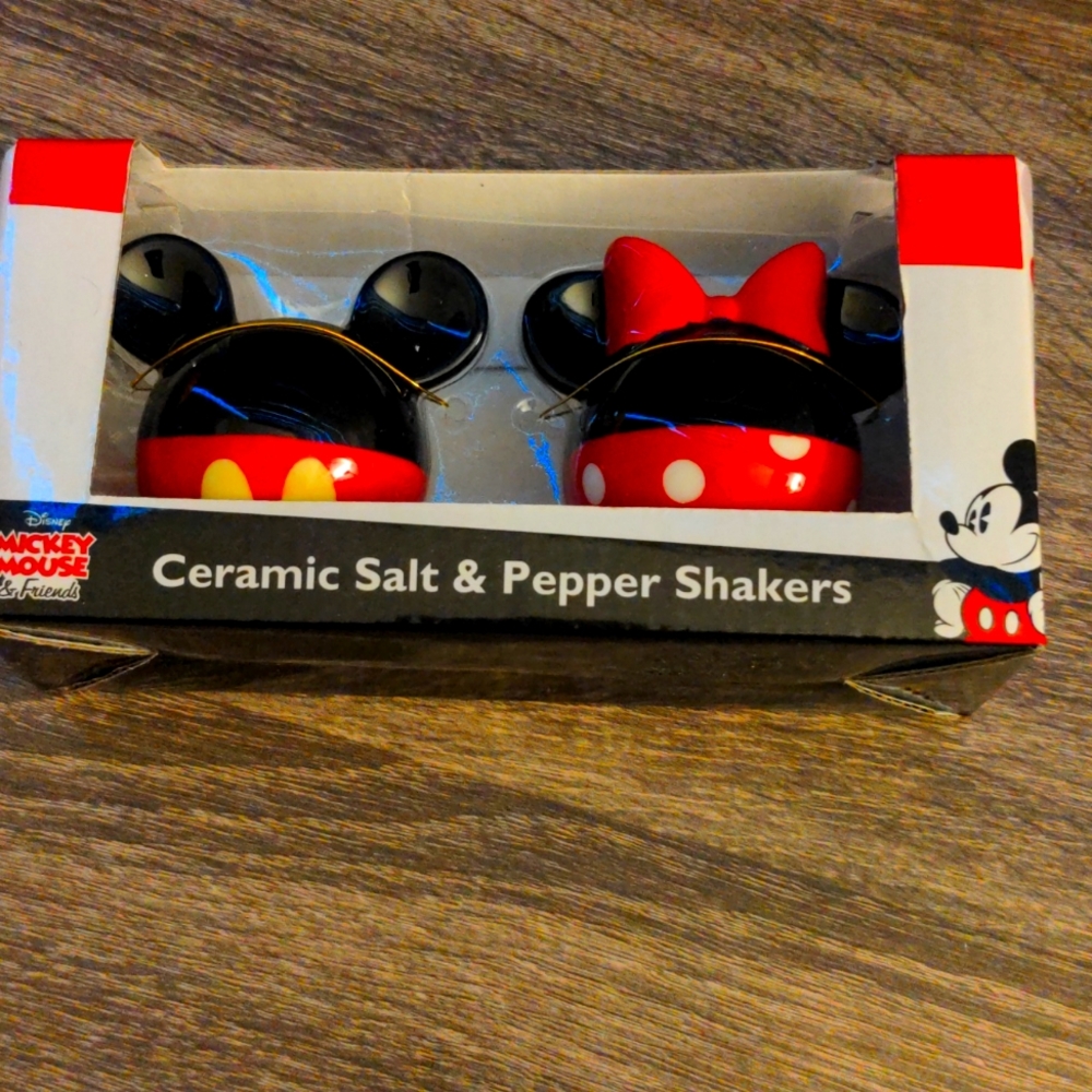 Mickey and Minnie ceramic salt and pepper shakers